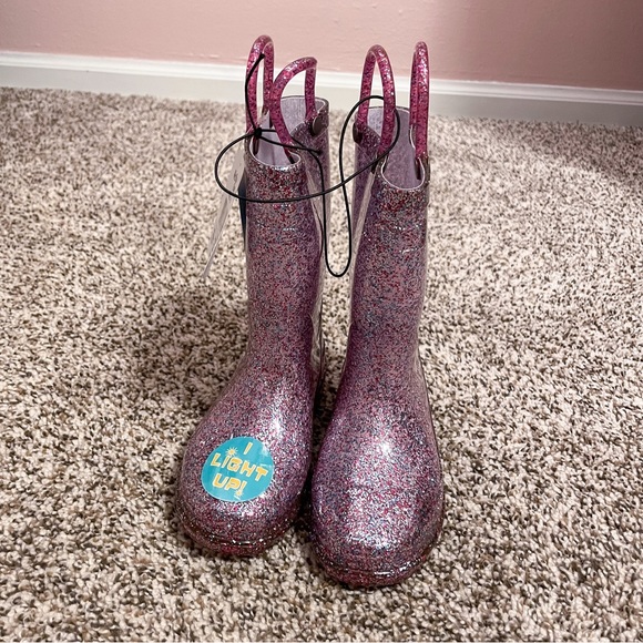 Western Chief Glitter Girls Light Up Rain Boots - Picture 5 of 6